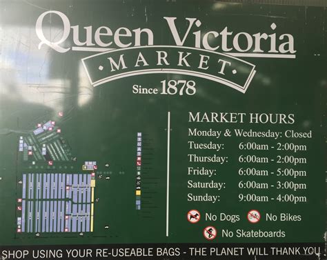 victoria market opening hours today